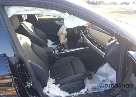 2025 Audi A5 Sportback Premium 45 Tfsi S Line Quattro S Tronic z USA, uszkodzony, nr VIN WAUDACF57SA018573